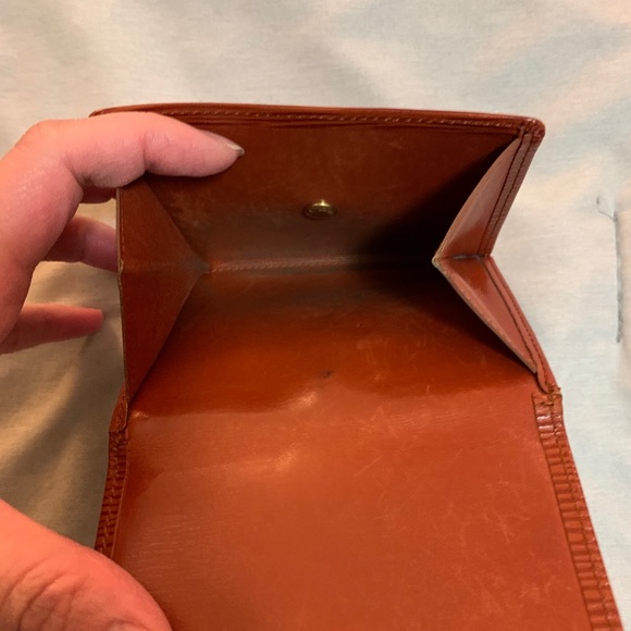 Louis Vuitton EPI unisex wallet - Picture 6 of 6